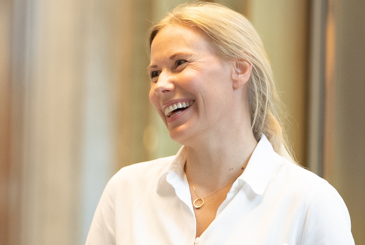 Malin leads a team based in Singapore, Oslo, London and New York, and she loves having the whole world as her workplace.